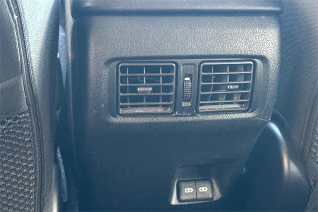 Photo of 2024 Classic Silver Metallic Toyota 4Runner