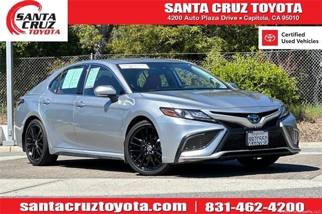 2022 Toyota Camry Hybrid