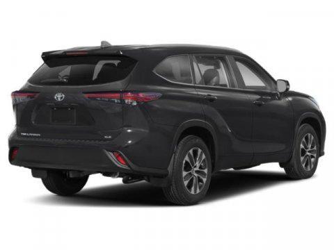 Photo of 2023 Midnight Black Metallic Toyota Highlander