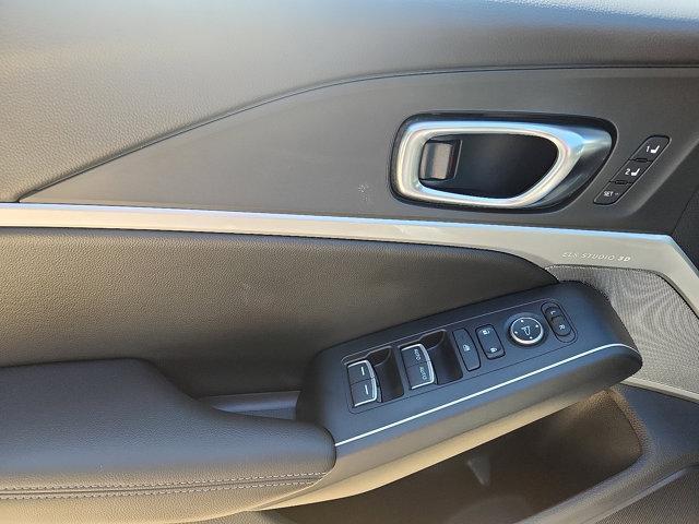 Photo of 2025 Lunar Silver Metallic Acura Integra