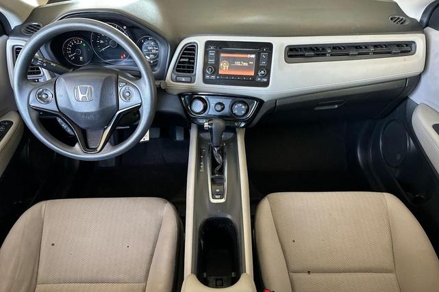 Photo of 2016 Alabaster Silver Metallic Honda HR-V