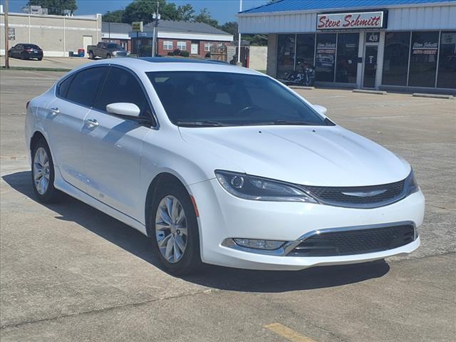 Photo of 2015 Bright White Clearcoat Chrysler 200