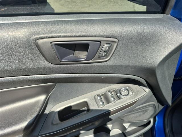 Photo of 2022 Lightning Blue Metallic Ford EcoSport