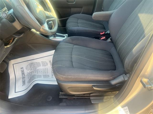 Photo of 2015 Silver Ice Metallic Chevrolet Sonic