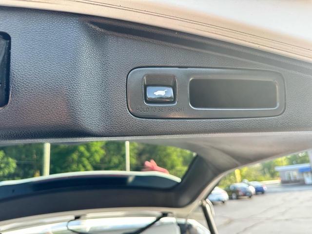 Photo of 2020 Platinum White Pearl Honda CR-V