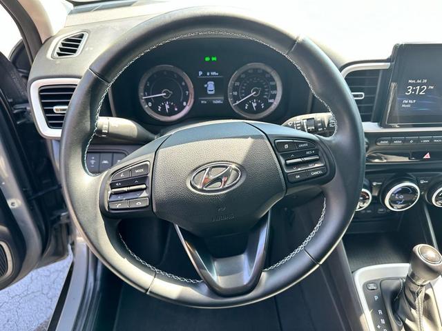 Photo of 2022 R3g Hyundai VENUE