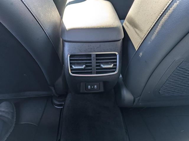 Photo of 2024 Carbon Blue Hyundai SONATA Hybrid