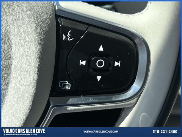 Photo of 2024 Denim Blue Metallic Volvo XC90 Recharge Plug-In Hybrid