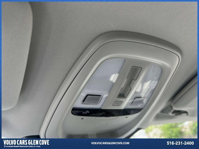 Photo of 2024 Denim Blue Metallic Volvo XC90 Recharge Plug-In Hybrid