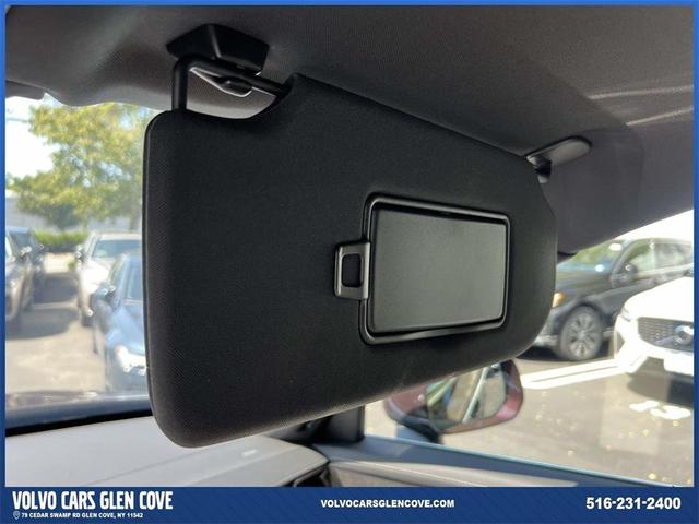 Photo of 2025 Mulberry Red Volvo XC90