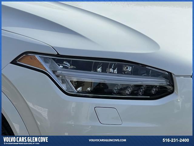 Photo of 2025 Crystal White Pearl Volvo XC90 Plug-In Hybrid
