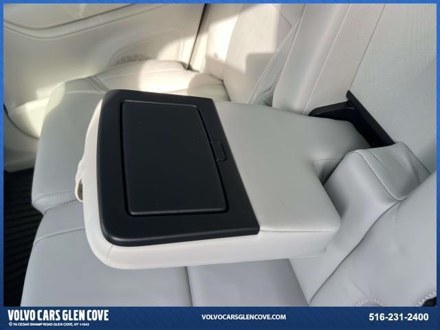 Photo of 2025 Crystal White Pearl Volvo XC90 Plug-In Hybrid