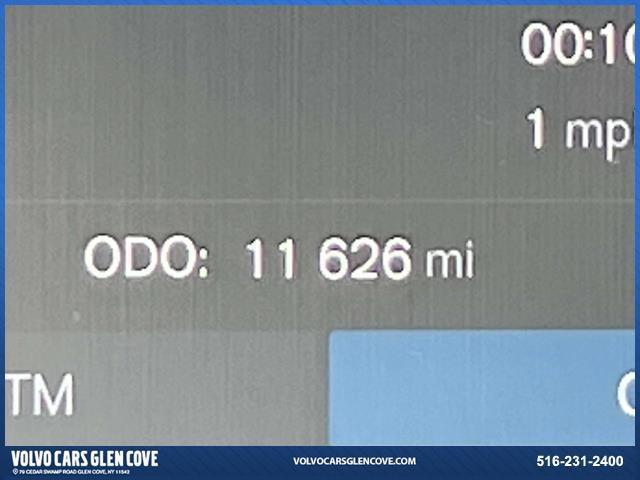 Photo of 2023 Fjord Blue Metallic Volvo XC40