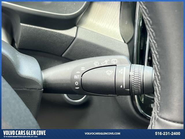 Photo of 2023 Fjord Blue Metallic Volvo XC40