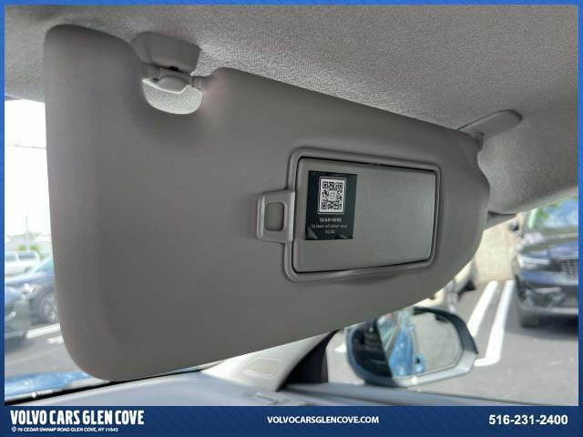Photo of 2023 Fjord Blue Metallic Volvo XC40