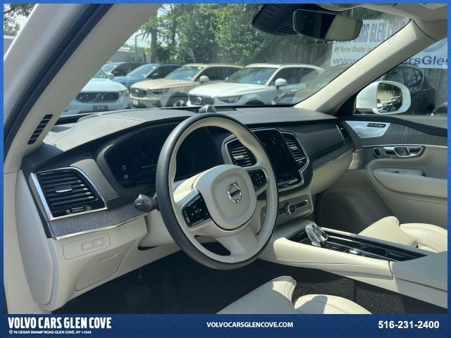 Photo of 2023 Crystal White Metallic Volvo XC90 Recharge Plug-In Hybrid