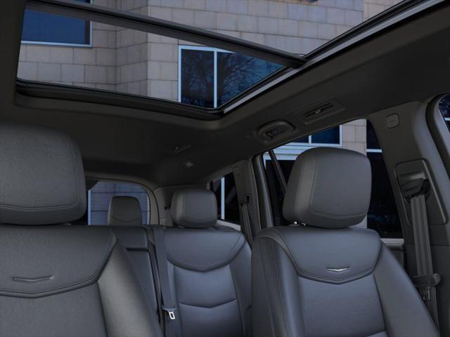Photo of 2025 Crystal White Tricoat Cadillac XT6