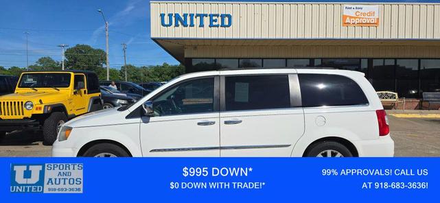2012 Chrysler Town & Country