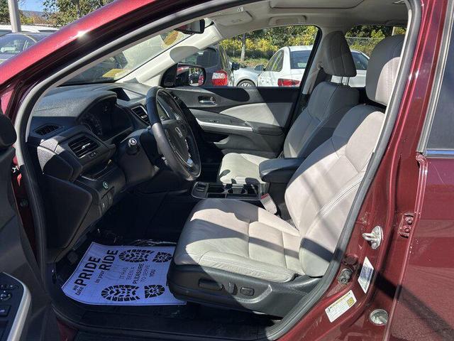 Photo of 2015 Basque Red Pearl II Honda CR-V