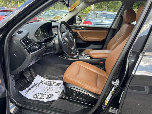 Photo of 2016 Black Sapphire Metallic BMW X3