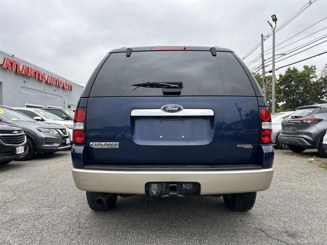 Photo of 2007 Dark Blue Pearl Clearcoat Metallic Ford Explorer