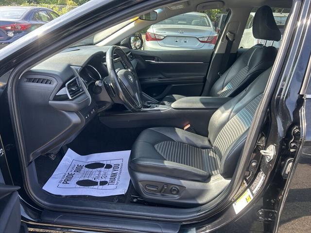 Photo of 2020 Midnight Black Metallic Toyota Camry