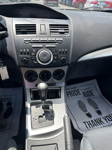 Photo of 2011 Graphite Mica Mazda Mazda3