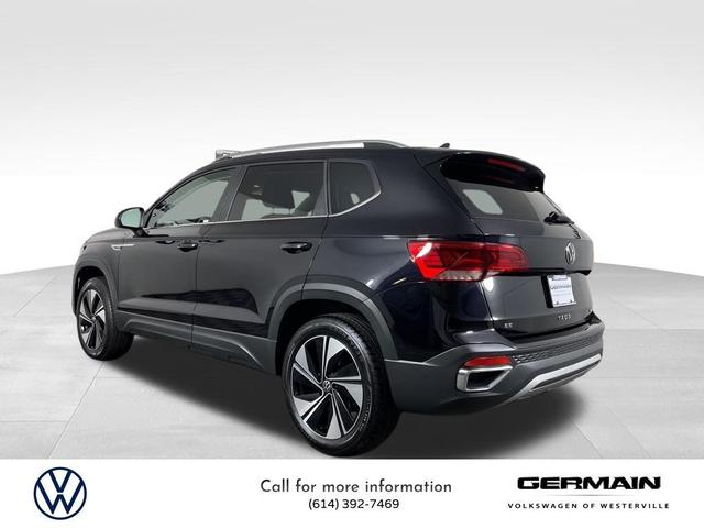 Photo of 2024 Deep Black Pearl Effect Volkswagen Taos