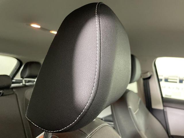 Photo of 2024 Deep Black Pearl Effect Volkswagen Taos