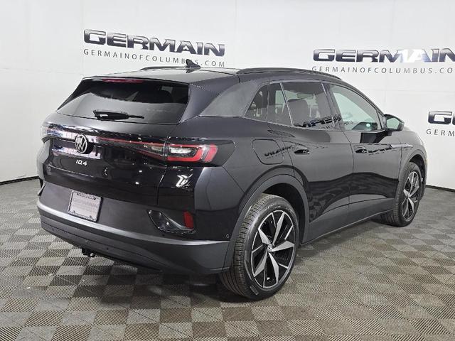 Photo of 2023 Deep Black Pearl Effect Volkswagen ID.4