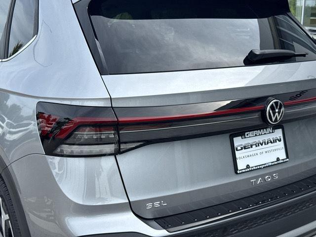 Photo of 2025 Pyrite Silver Metallic Volkswagen Taos