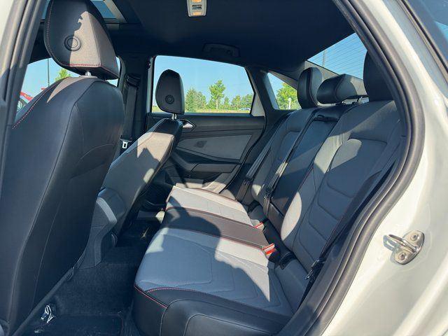 Photo of 2025 Pure White W/Black Roof Volkswagen Jetta GLI
