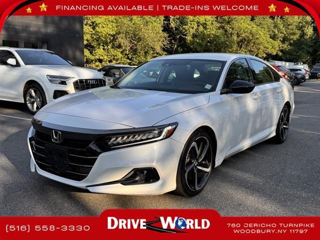 Photo of 2022 Platinum White Pearl Honda Accord