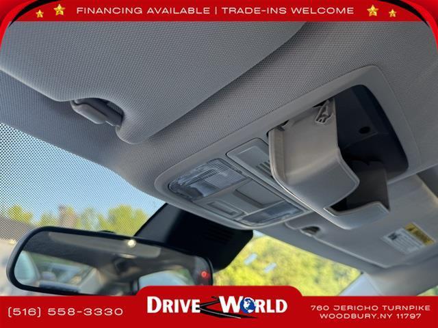 Photo of 2022 Platinum White Pearl Honda Accord