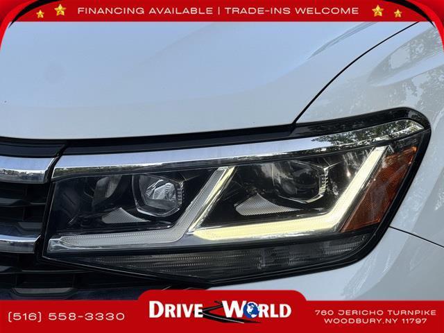 Photo of 2021 Deep Black Pearl Volkswagen Atlas