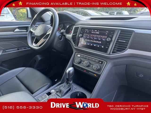 Photo of 2021 Deep Black Pearl Volkswagen Atlas