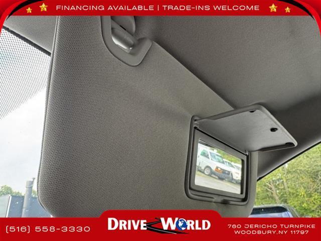 Photo of 2023 Brilliant Silver Metallic Nissan Altima