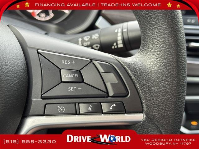 Photo of 2023 Brilliant Silver Metallic Nissan Altima