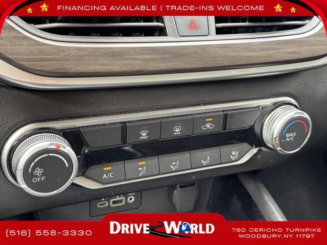 Photo of 2023 Gun Metallic Nissan Altima