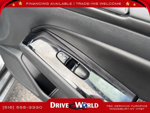 Photo of 2023 Gun Metallic Nissan Altima
