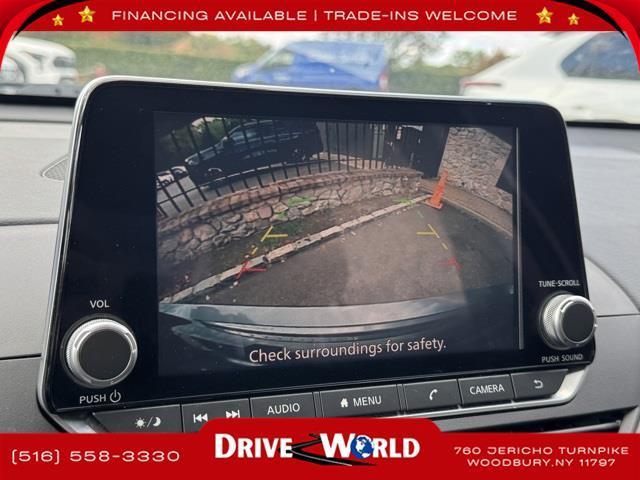 Photo of 2023 Gun Metallic Nissan Altima