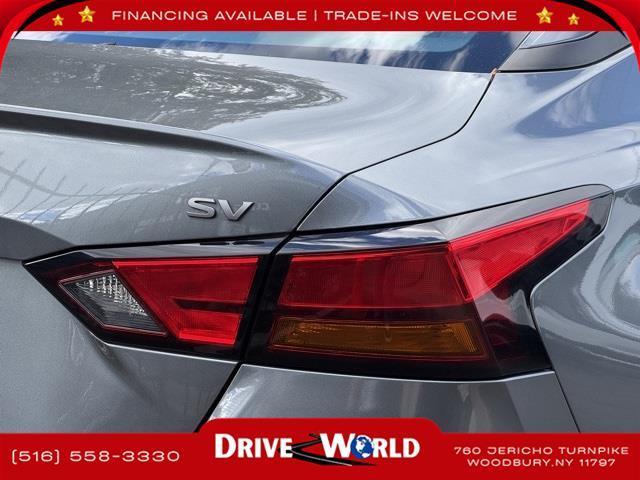 Photo of 2023 Gun Metallic Nissan Altima