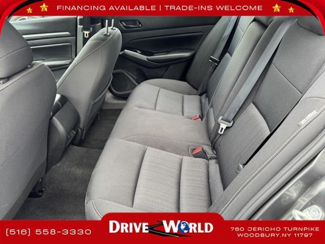 Photo of 2023 Gun Metallic Nissan Altima