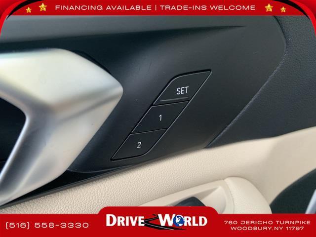 Photo of 2022 White Metallic BMW X5