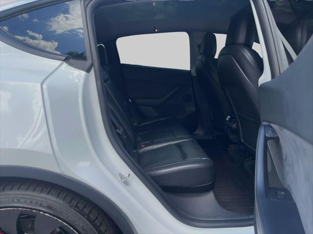 Photo of 2022 Pearl White Multi-Coat Tesla Model Y