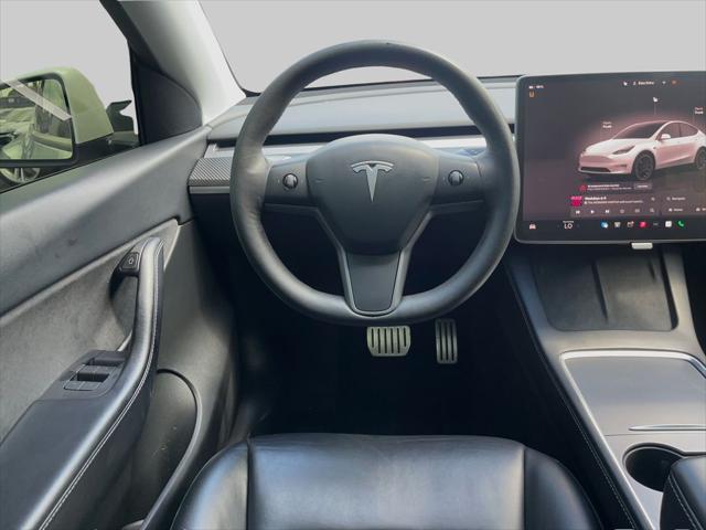 Photo of 2022 Pearl White Multi-Coat Tesla Model Y