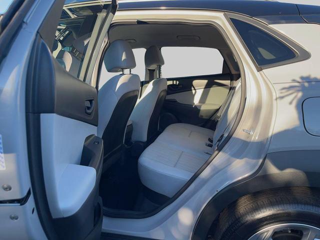 Photo of 2023 Cyber Silver w/Black Roof Hyundai KONA