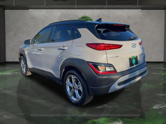 Photo of 2023 Cyber Silver w/Black Roof Hyundai KONA