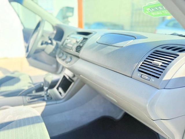 Photo of 2005  Toyota Camry