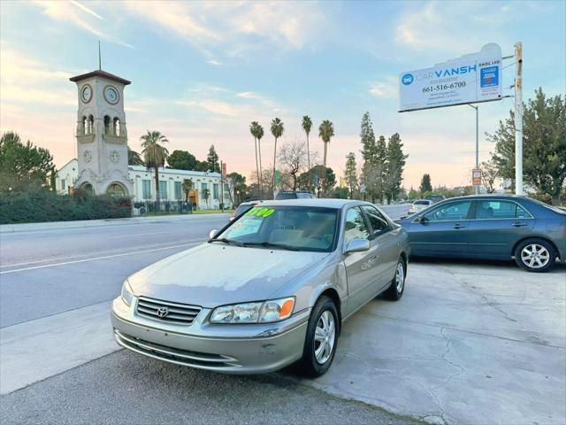 2000 Toyota Camry